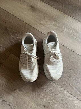 New Balance Women's Fresh Foam X Kaiha Road